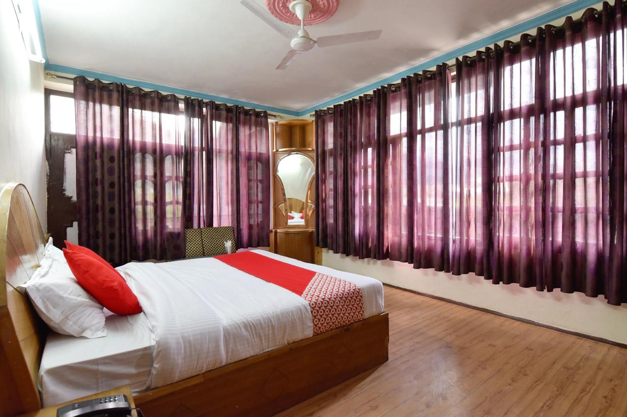 Hotel Oyo Hill View Manāli Exterior foto