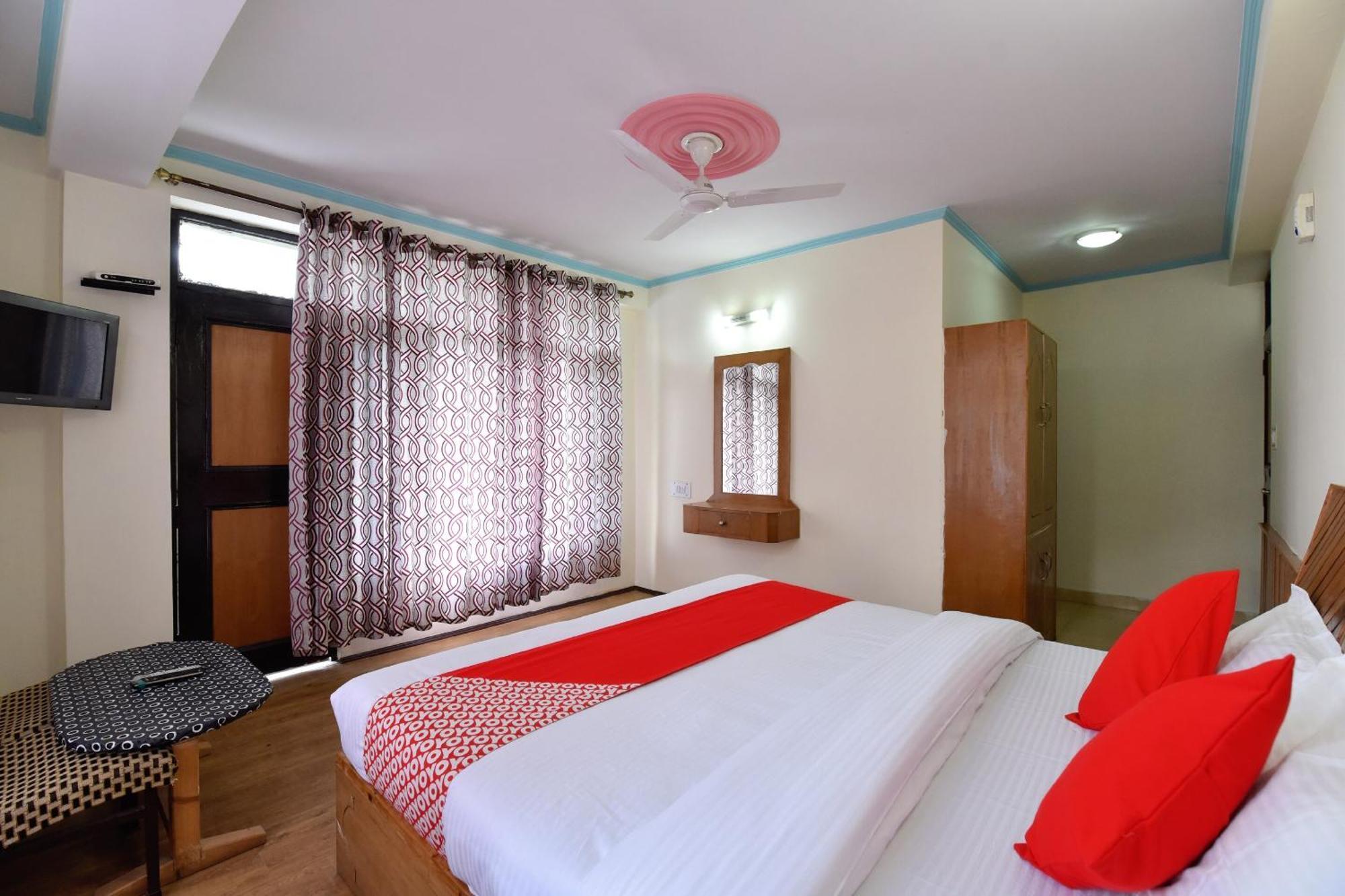Hotel Oyo Hill View Manāli Exterior foto